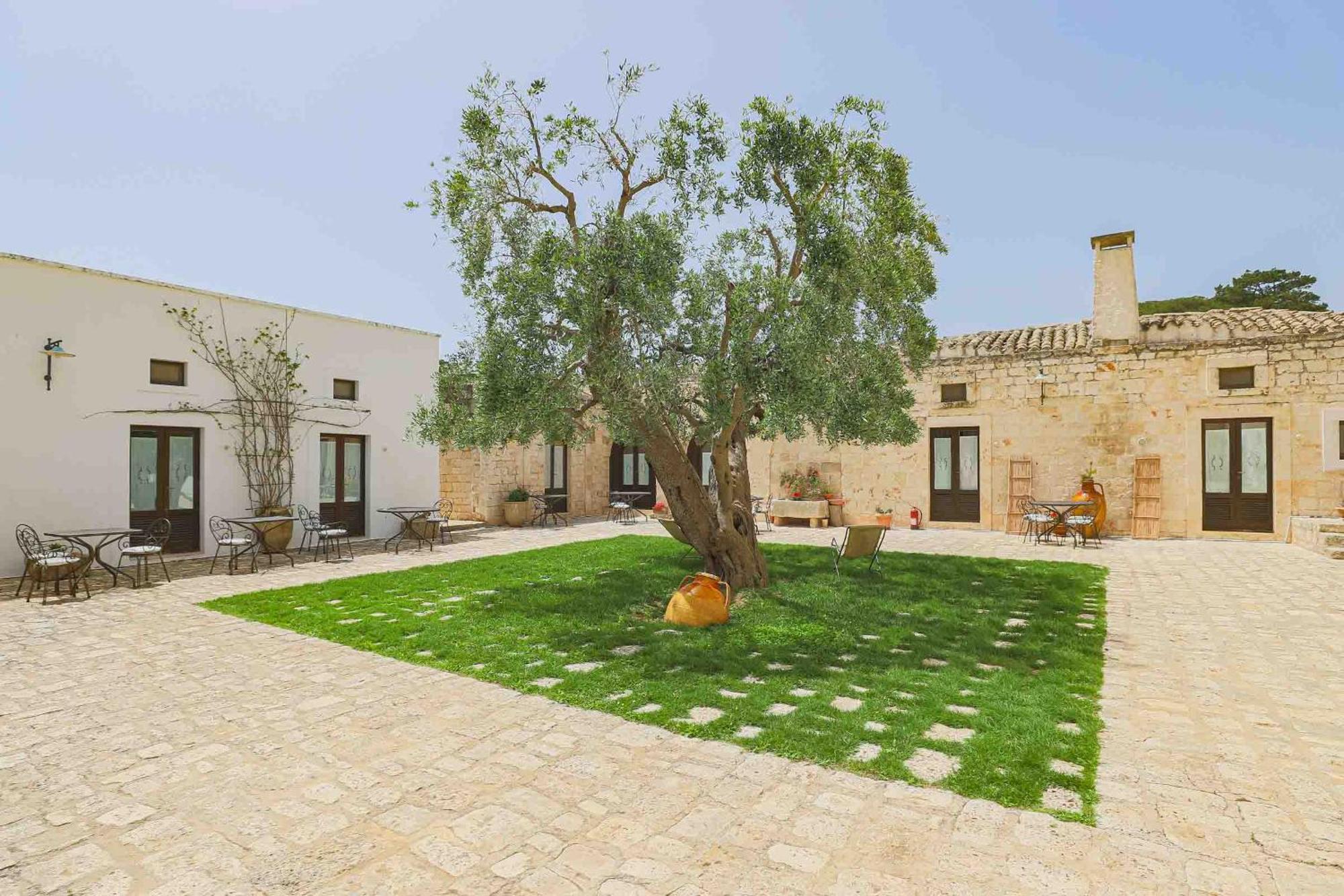 Masseria Casina Vitale Ceglie Messapica Exterior foto